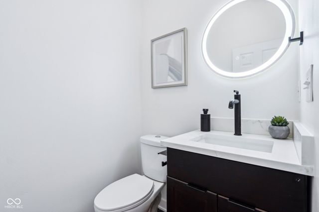 2841 Tropical Drive, Indianapolis, IN 46205