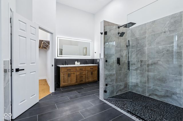 2841 Tropical Drive, Indianapolis, IN 46205