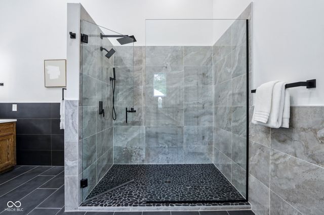 2841 Tropical Drive, Indianapolis, IN 46205