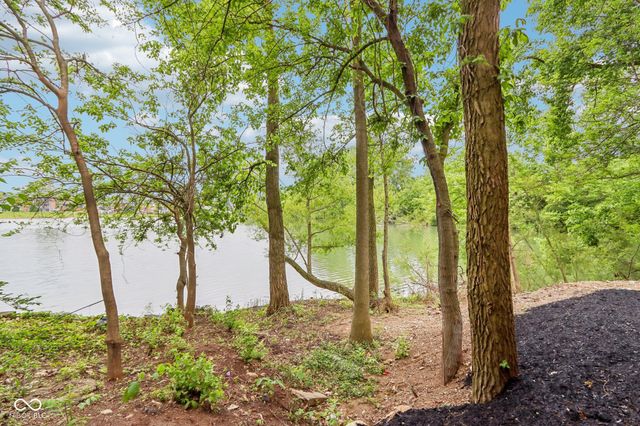 2841 Tropical Drive, Indianapolis, IN 46205