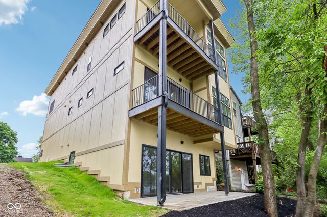 2841 Tropical Drive, Indianapolis, IN 46205