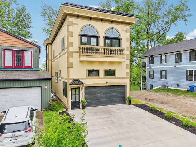 2841 Tropical Drive, Indianapolis, IN 46205