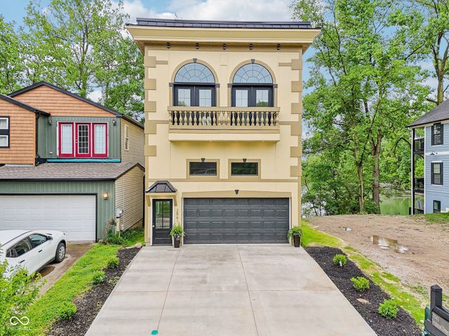 2841 Tropical Drive, Indianapolis, IN 46205