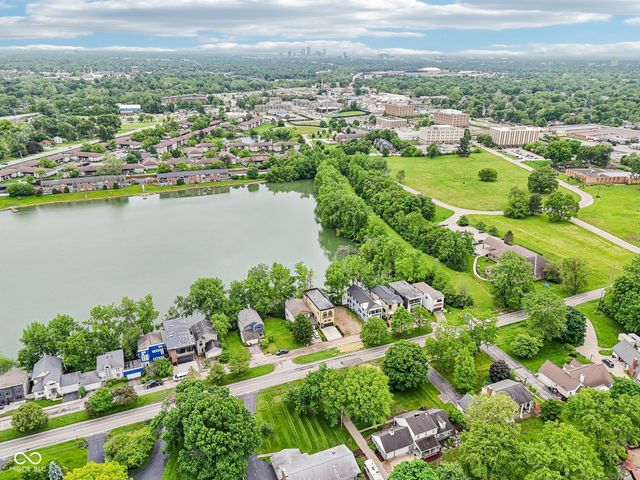 2841 Tropical Drive, Indianapolis, IN 46205