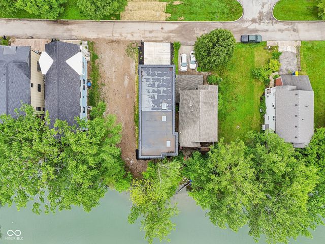 2841 Tropical Drive, Indianapolis, IN 46205