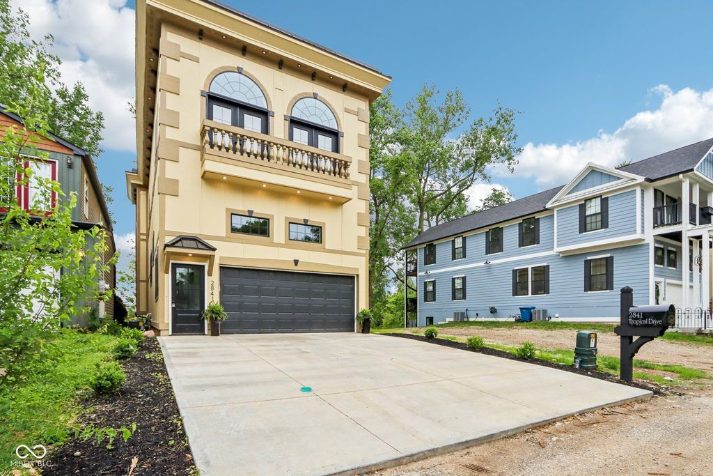 2841 Tropical Drive, Indianapolis, IN 46205