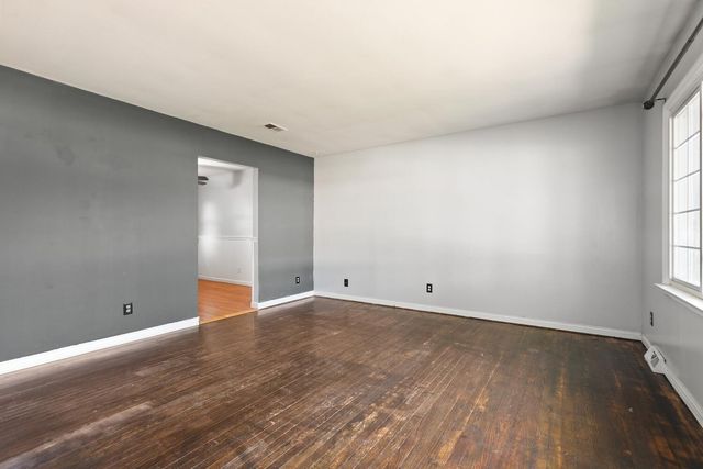 5561 Batson Avenue, Portage, IN 46368