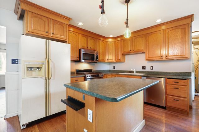 5561 Batson Avenue, Portage, IN 46368