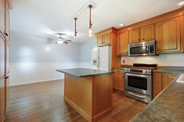 5561 Batson Avenue, Portage, IN 46368