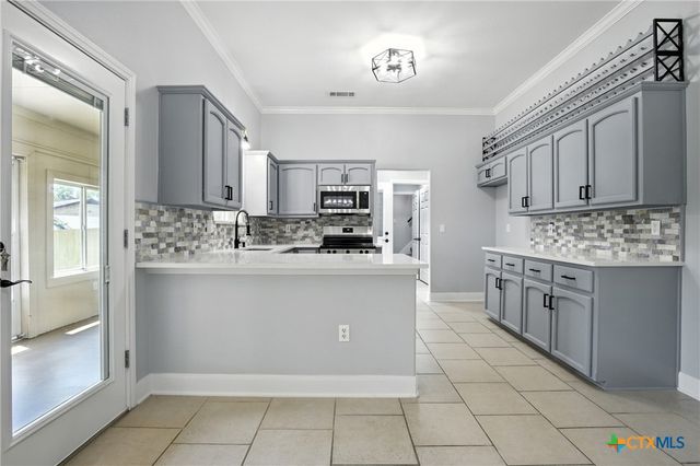 4005 Midway Dr, Temple, TX 76502
