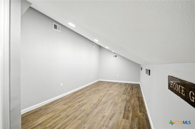 4005 Midway Dr, Temple, TX 76502