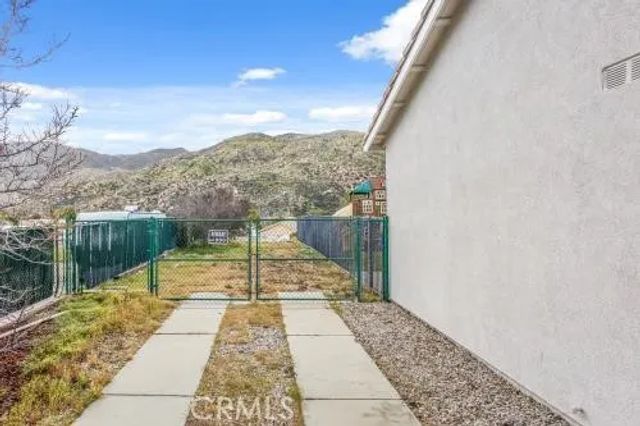 1410 Charles, Banning, CA 92220