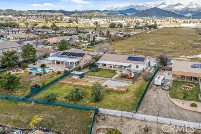 1410 Charles, Banning, CA 92220