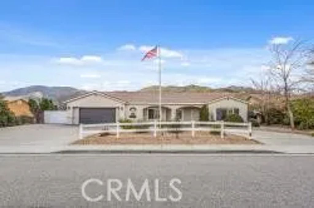 1410 Charles, Banning, CA 92220