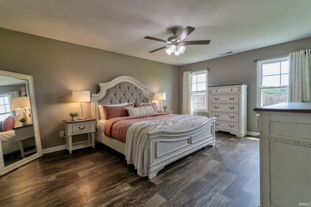 13303 Halle Drive, Evansville, IN 47725