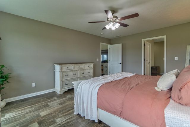 13303 Halle Drive, Evansville, IN 47725