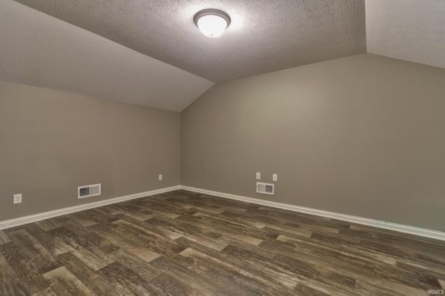 13303 Halle Drive, Evansville, IN 47725