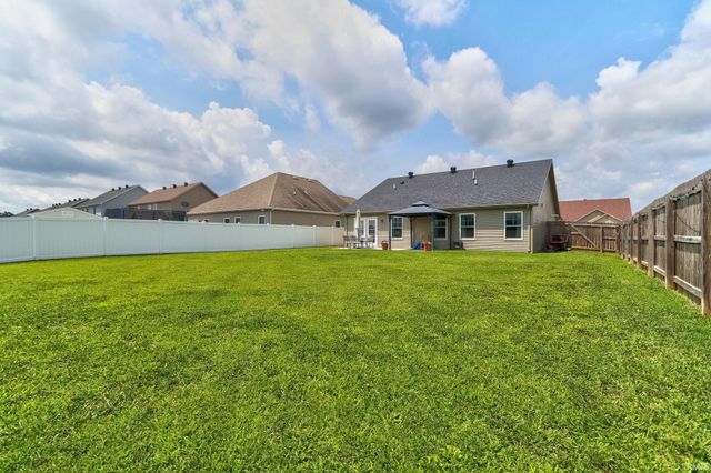 13303 Halle Drive, Evansville, IN 47725