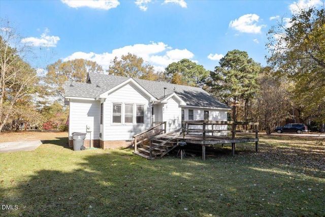 2021 Southfort Drive, Garner, NC 27529