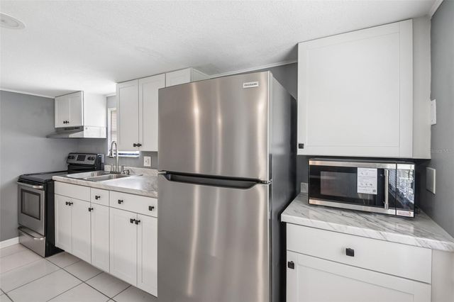 37732 CECIL LANE, Zephyrhills, FL 33542