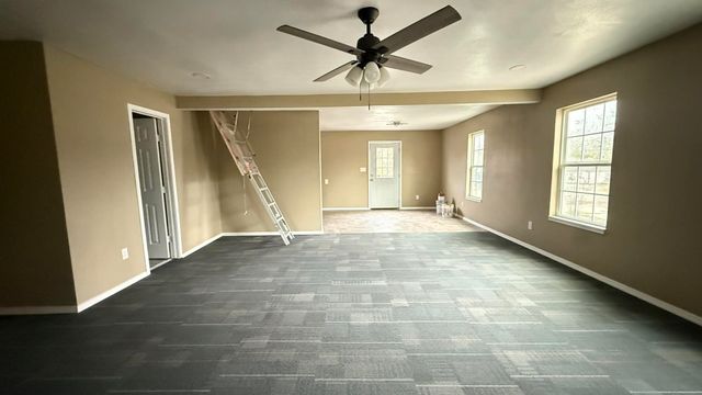 401 Hinnant Street, Sulphur Springs, TX 75482