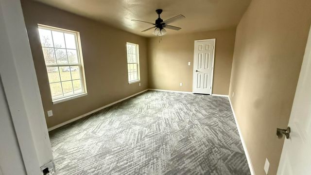 401 Hinnant Street, Sulphur Springs, TX 75482