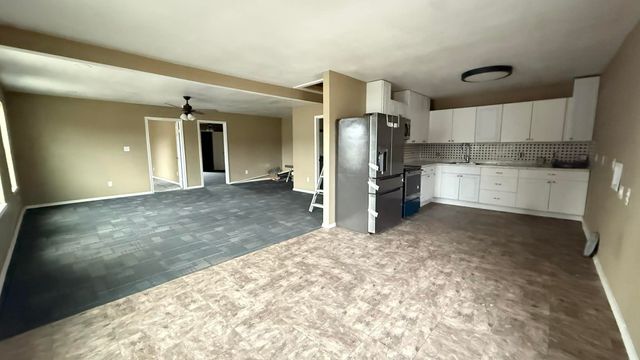 401 Hinnant Street, Sulphur Springs, TX 75482