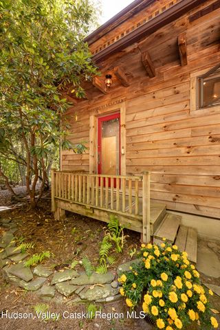 45 Rose Lane, Woodstock, NY 12409