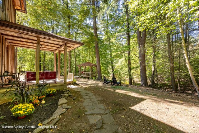 45 Rose Lane, Woodstock, NY 12409