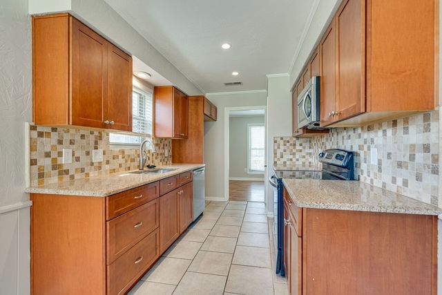 420 Cambridge Drive, Richardson, TX 75080