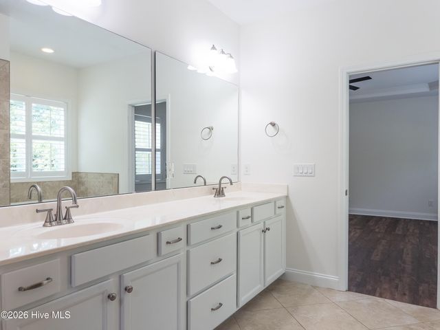 29 Farm Meadow Court, Hampstead, NC 28443