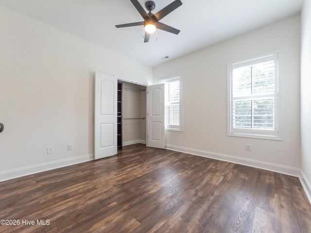 29 Farm Meadow Court, Hampstead, NC 28443