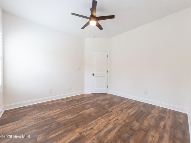 29 Farm Meadow Court, Hampstead, NC 28443