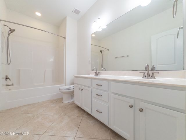29 Farm Meadow Court, Hampstead, NC 28443