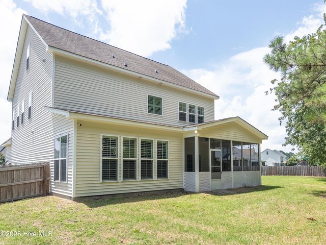 29 Farm Meadow Court, Hampstead, NC 28443