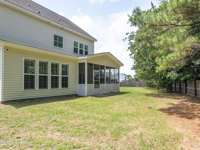 29 Farm Meadow Court, Hampstead, NC 28443