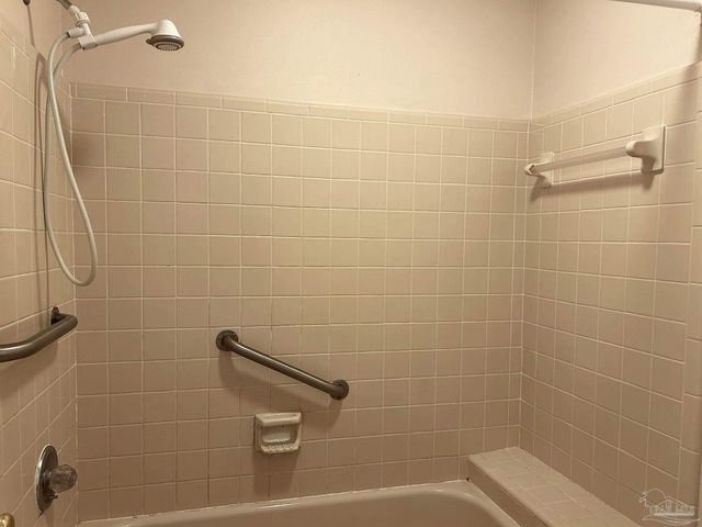 3251 Wythe Cir, Pensacola, FL 32504