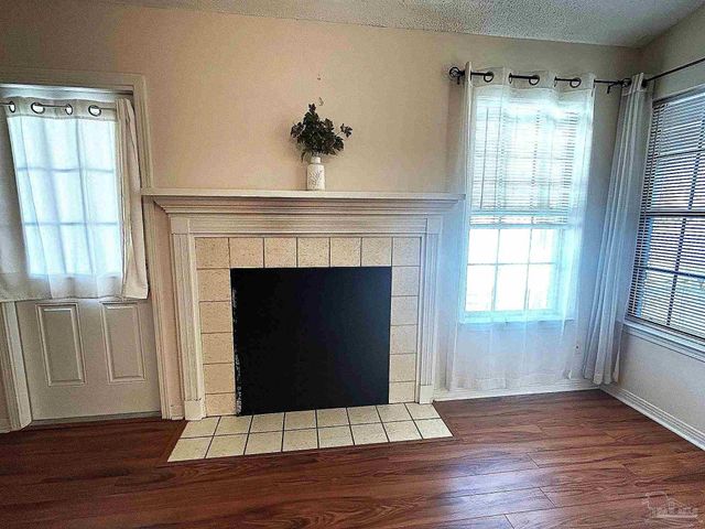 3251 Wythe Cir, Pensacola, FL 32504