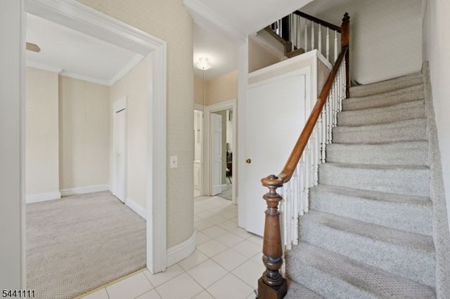 122 Avenue A, Bayonne City, NJ 07002