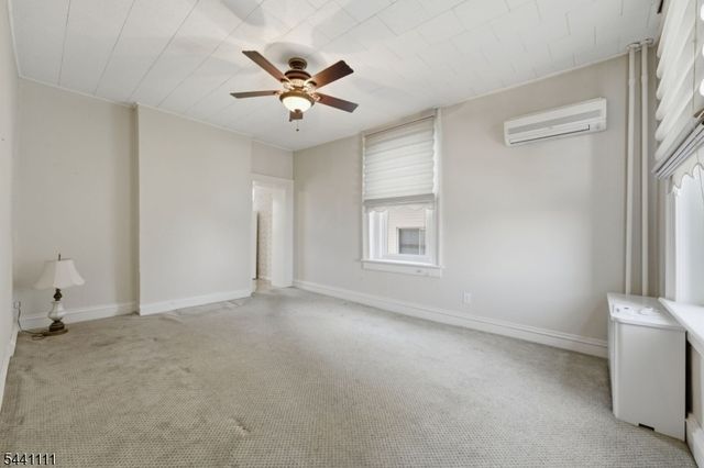 122 Avenue A, Bayonne City, NJ 07002