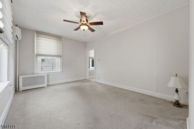 122 Avenue A, Bayonne City, NJ 07002