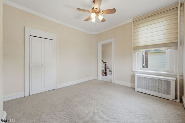 122 Avenue A, Bayonne City, NJ 07002
