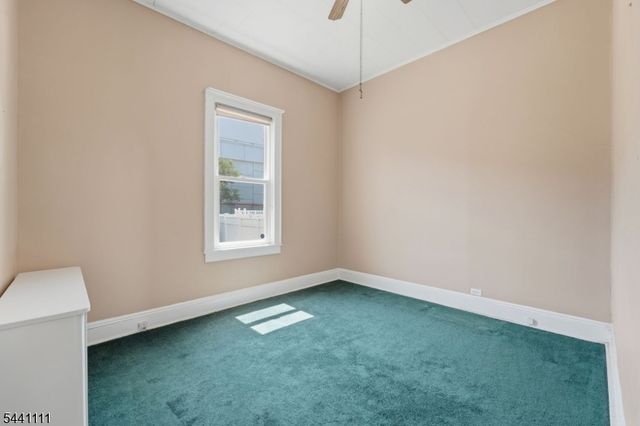 122 Avenue A, Bayonne City, NJ 07002