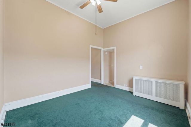 122 Avenue A, Bayonne City, NJ 07002