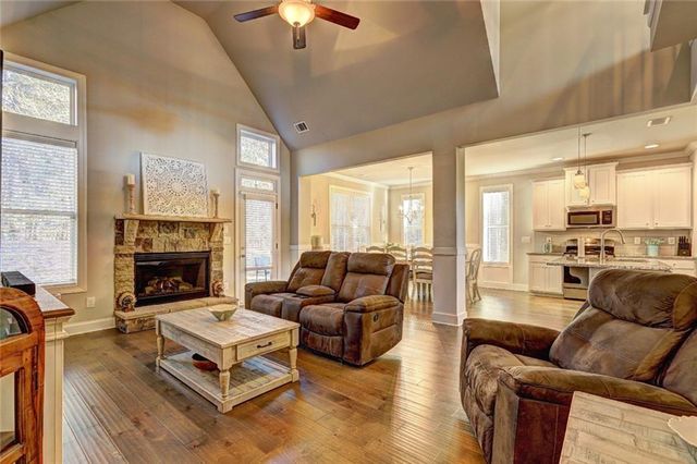 36 Stafford Lane, Villa Rica, GA 30180