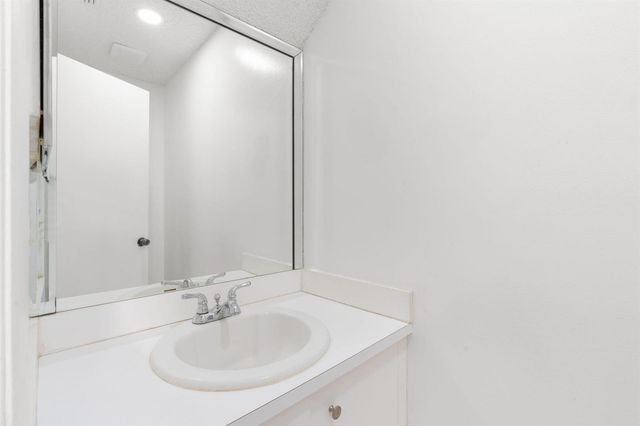 7107 Woodmont Way, Tamarac, FL 33321