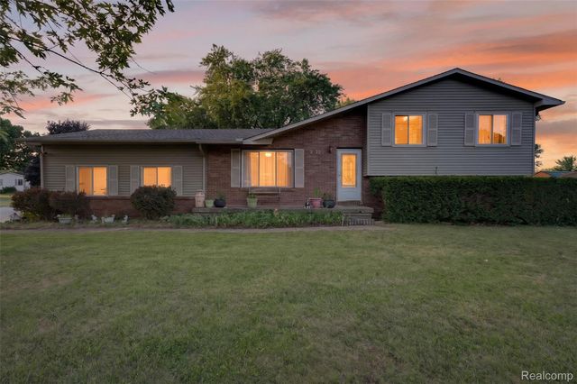 2471 Valley Church Drive, Thetford Township, MI 48420