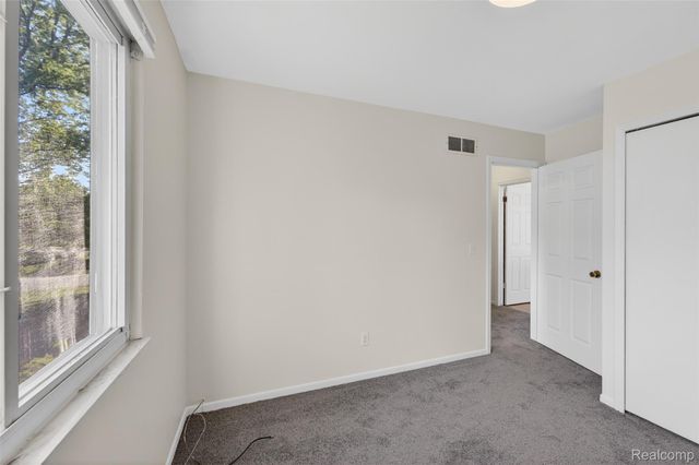 2471 Valley Church Drive, Thetford Township, MI 48420