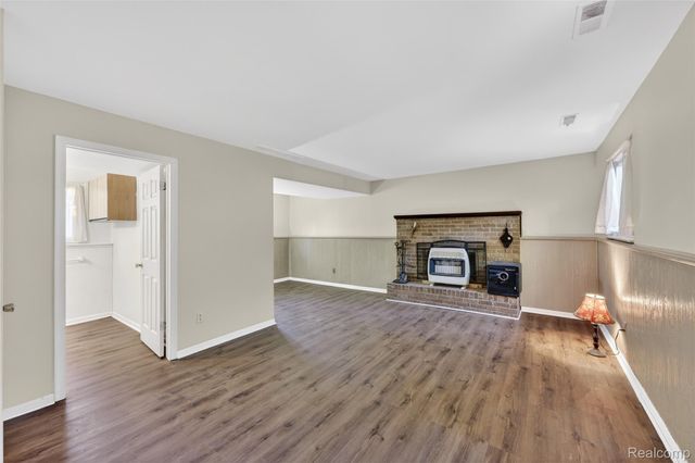 2471 Valley Church Drive, Thetford Township, MI 48420