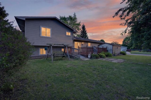 2471 Valley Church Drive, Thetford Township, MI 48420